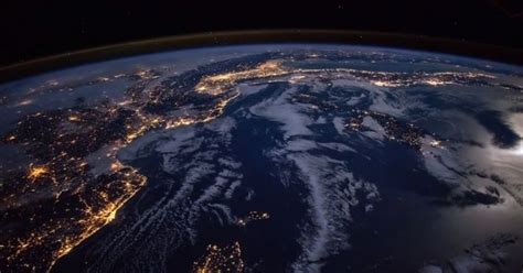 This Man Used NASA Footage To Make An Incredible Time-Lapse Of The ...