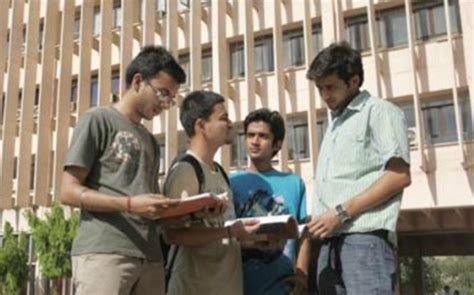 800 engineering colleges to shut down in India: Here's the list of 65 ...