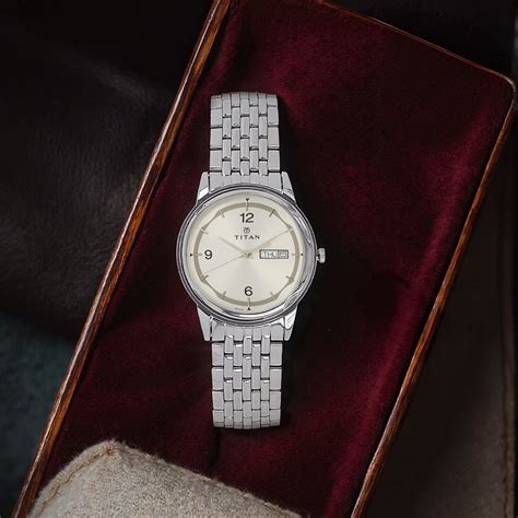 Buy Online Titan Quartz Analog with Day and Date Silver Dial Stainless ...