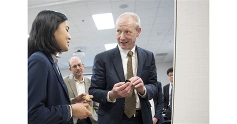 Collaborating On The Future Of Flight: Virginia Tech And UTC Aerospace Systems Announce Research ...