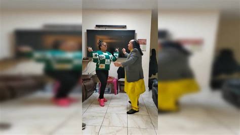 Chahat Fateh Ali Khan | Viral Video: Pakistan’s Chahat Fateh Ali Khan ...