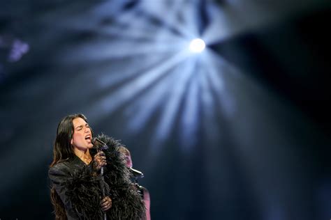 Dua Lipa: Best Covers in Spanish