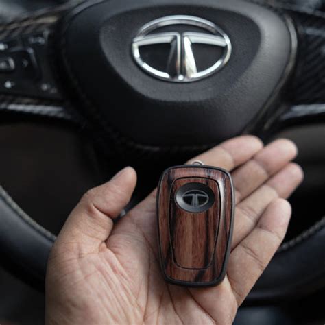 Black Carbon Car Key Skins – WrapCart Skins