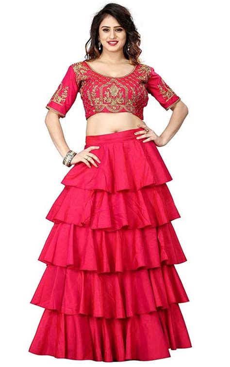 रफ्फ़ल स्टाइल लहंगा-चोली: रेट्रो लूक वाले यह लहंगा-चोली 70 के दशक के ...