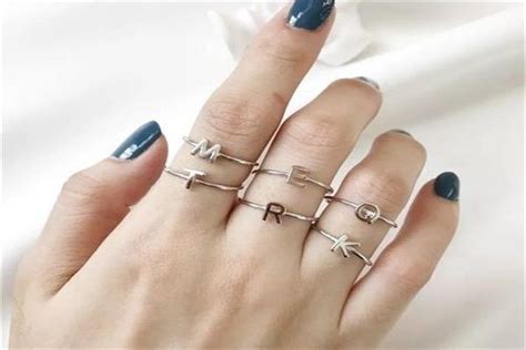 闺蜜戒指戴哪个手指上 有什么含义 - 中国婚博会官网