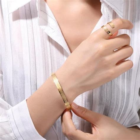 Ayatul Kursi Cuff-Arabic Bracelet – Jeluxa