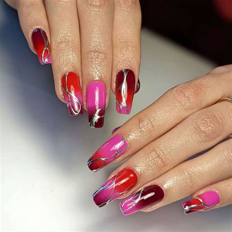 15 Pink and Red Nail Ideas to Copy for Valentine's Day