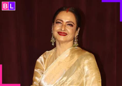 rekha nude scene in movie pran jaye par vachan na jaaye : फिल्म में ...