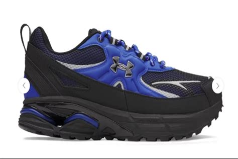 Sports Shoes 的图像结果