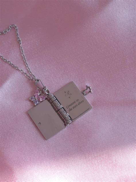 Rapunzel Constant as the Stars Above Book Necklace – Reorah - Reoriva LLC