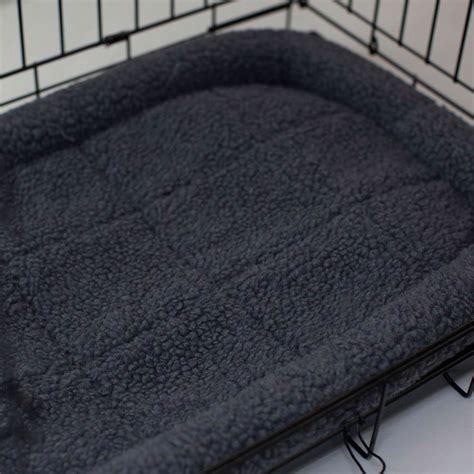 Seconds Deluxe Black Dog Crate | Metal Dog Cage | Lords and Labradors ...