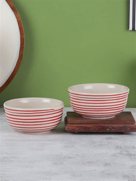 VarEesha Parikrama Red Spiral Serving Bowls Set of Two - Large