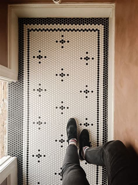 How to DIY your Own Penny Tile Patterned Floor - Chris Loves Julia