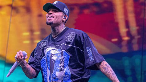 2025 NAACP Image Awards: 5 Times Chris Brown Proved He’s an Afrobeats ...