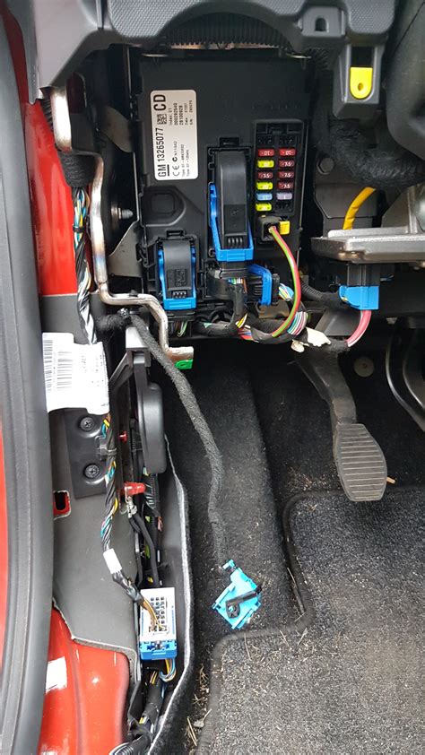 [Solved] Opel Corsa D - Installation of the central locking controller ...