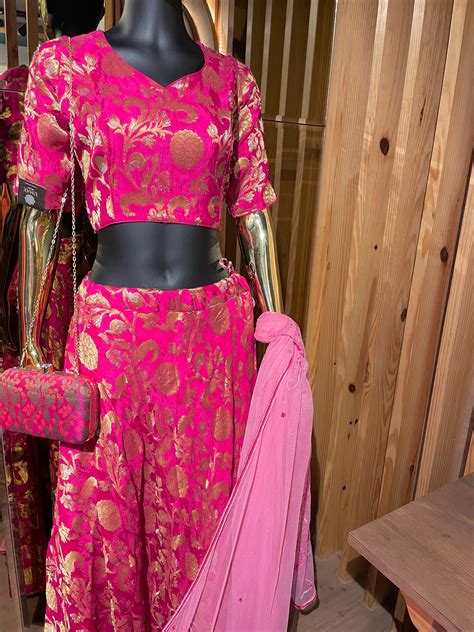 Khaddi Zari Silk Lehenga Set – Umay Benaras