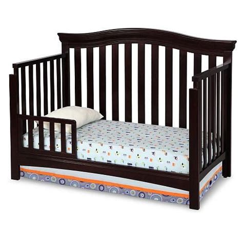 Babies R Us 4-in-1 Delta Convertible Crib - AptDeco