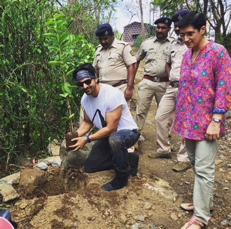 Harshvardhan Rane plants saplings on World Environment Day - Photos ...