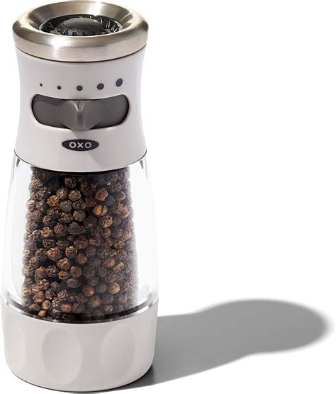 Amazon.com: OXO Good Grips Contoured Mess-Free Pepper Grinder: Home ...