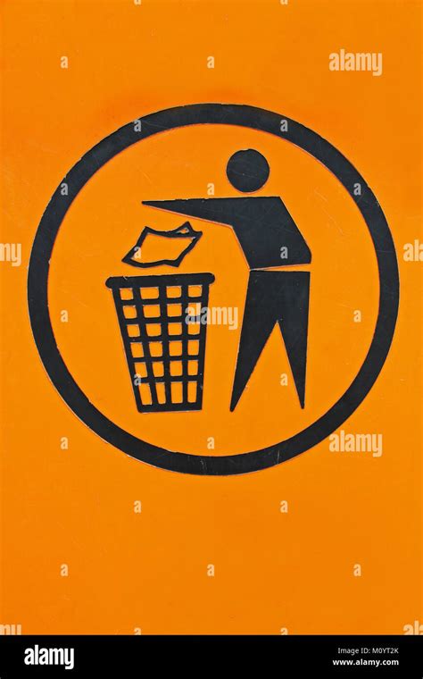 Science Bin Sign 的图像结果