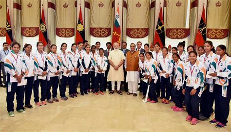 PM Modi gives Indian squadron warm send-off to Olympics