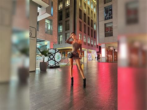 Mouni Roy shares photos in mini skirt on instagram from dubai smzs