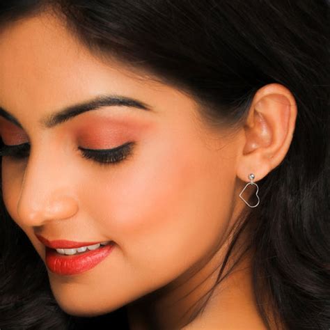 Buy Silver Interlocked Heart Duo Bracelet at Best Price – GIVA Jewellery