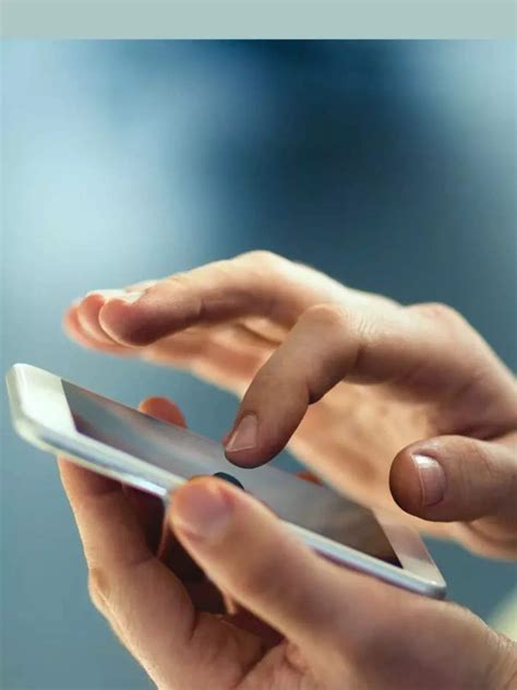 Super AMOLED v/s Super LCD: Key differences | Times of India