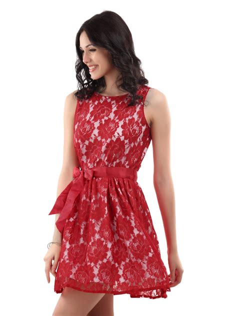 Red Lace Dress - A Lovely Women’s Clothing For All Occasions