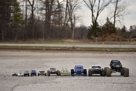 I saw a few other size comparison posts, here's mine : r/rccars