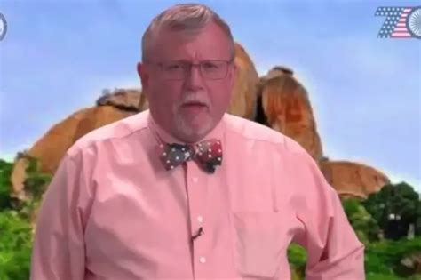 US Embassy Employees Are Reenacting Famous Bollywood Scenes & It Has To ...