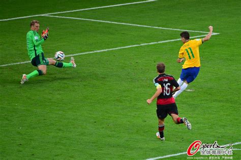 高清：半决赛德国7-1狂胜巴西 回放本场比赛8粒进球【8】--体育--人民网