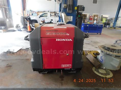 2017 Honda EU3000IS Generator | GovDeals