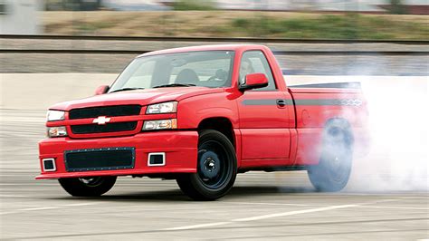 Cat Eye Chevy Truck: Everything You Need to Know About the 2003–06 ...