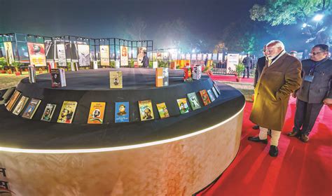 PM calls on women, youths to lead charge against nepotism, corruption