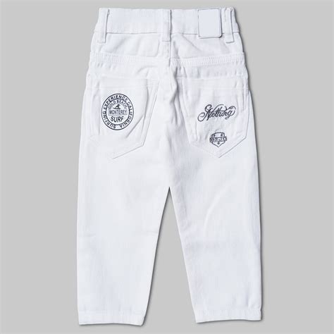 Buy White Regular Fit Boys Jeans – Mumkins