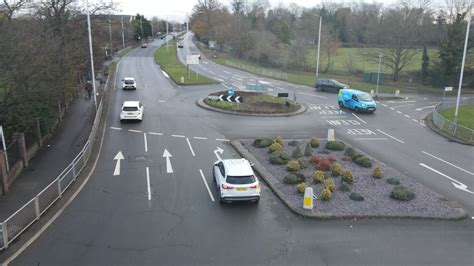 Driving Lesson Roundabout Practice 的图像结果