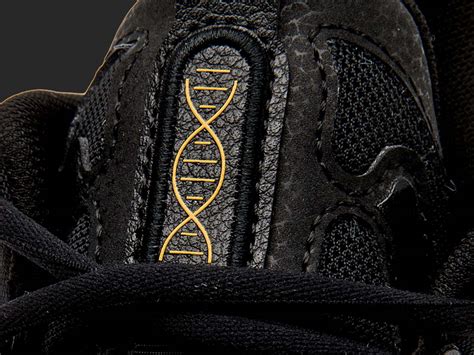 100% Credibility WOW Way Of Wade Way Of Wade 10 - Low Away