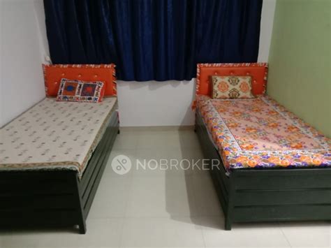 PG for BOTH in INOX Neelyog for Rs 7000 available Immediately | mumbai ...