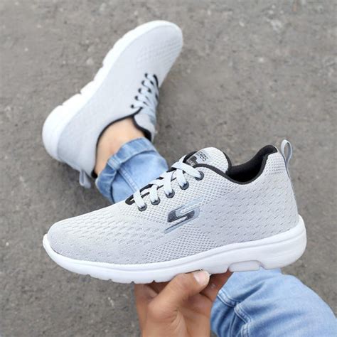 Men's Skechers Lightweight Lace-Up Sneakers – lasa tech