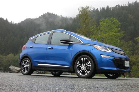 Test Drive: 2017 Chevrolet Bolt EV- vicariousmag.com