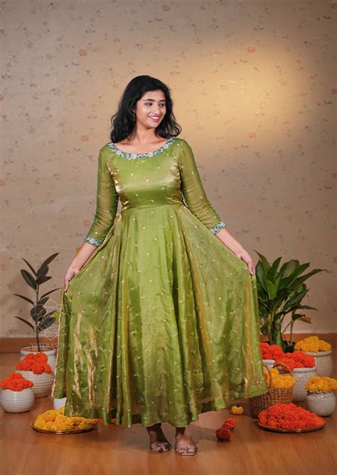 Pear Green Space Silk Anarkali Set – Vastrasuka