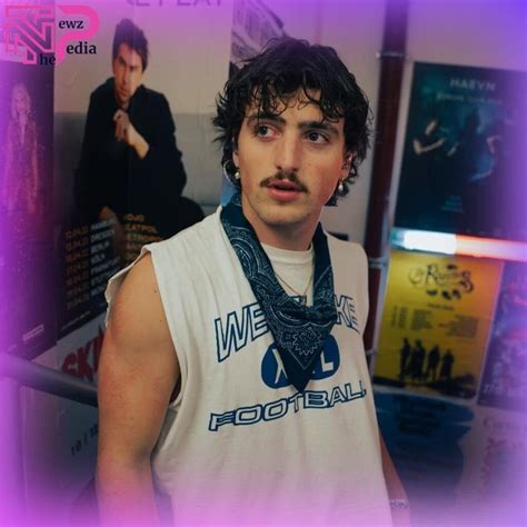 Benson Boone Age, Tour, Parents, Girlfriend, Songs, and Net Worth - The ...