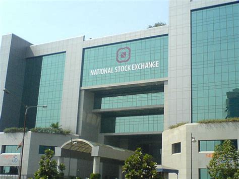 How Does the NSE select stocks to be included in the S&P CNX Nifty ...