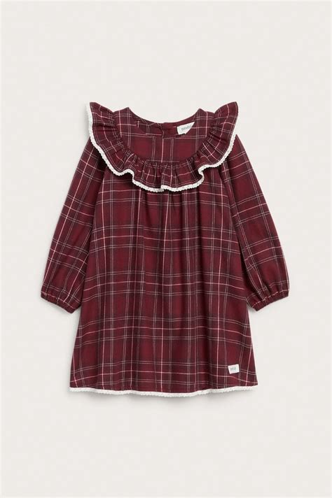 Newbie Plaid Christmas Dress — UFO No More