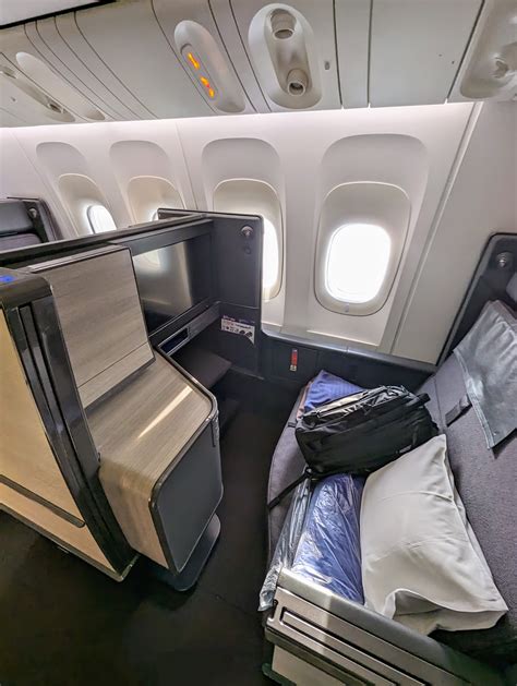 ANA The Room business class experience and review from Tokyo to Chicago – Speeding Moped