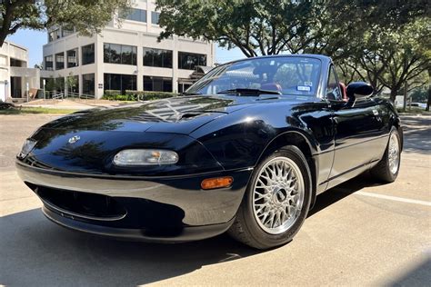No Reserve: 38k-Mile 1993 Mazda MX-5 Miata Limited Edition for sale on BaT Auctions - sold for ...