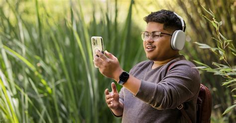 Education - University Students - Success Stories - Apple (IN)
