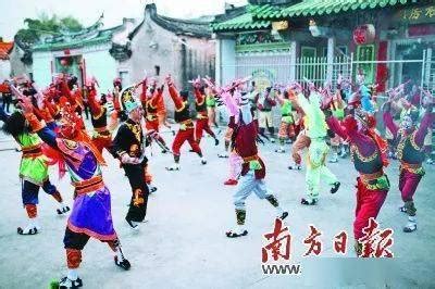 《潮汕民俗英歌舞》—中国摄影报