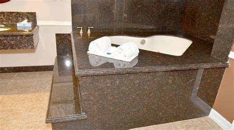 DYNASTY SUITES HOTEL (Riverside) - Hotel Reviews, Photos, Rate ...